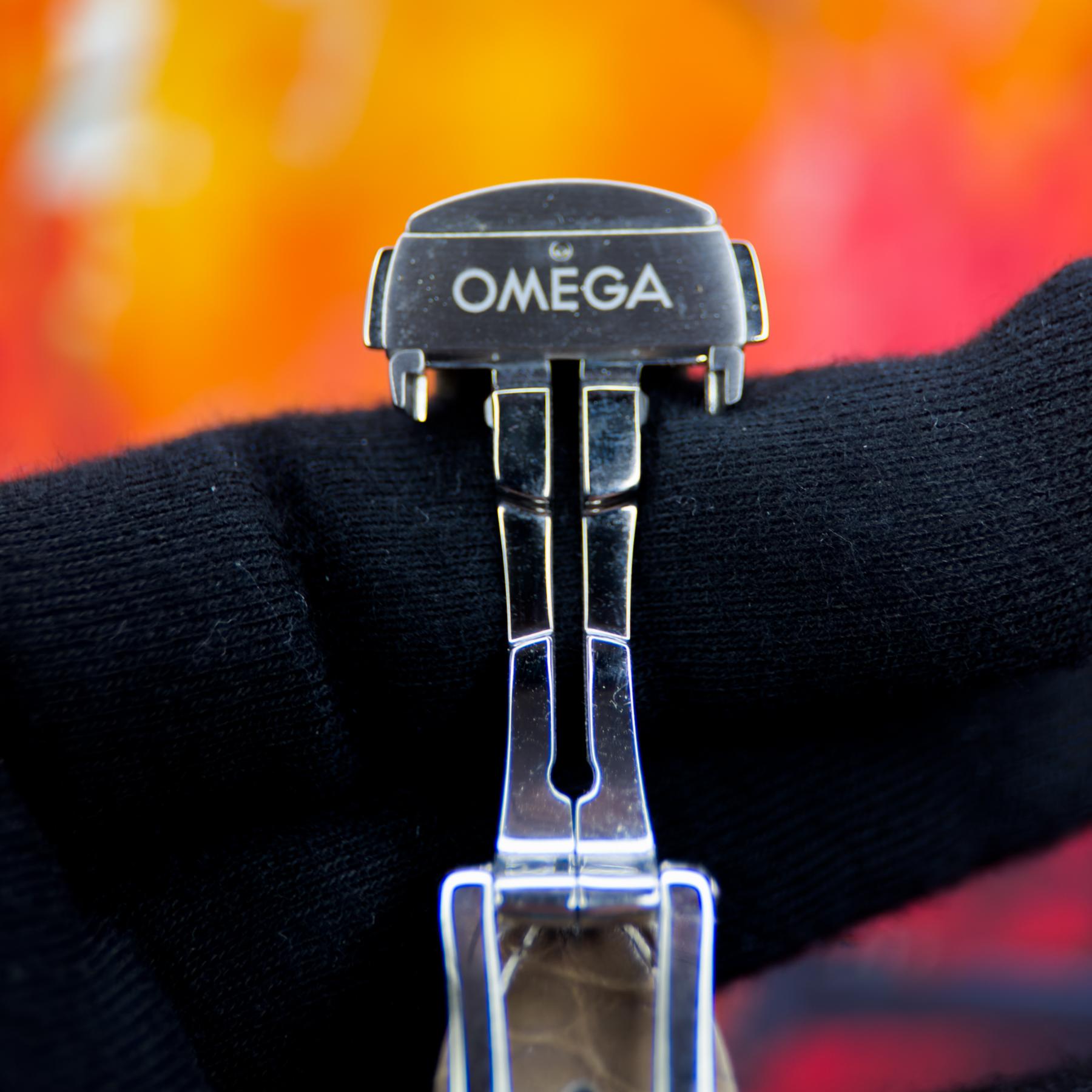 Omega Speedmaster 38 Chronograph Co-axial