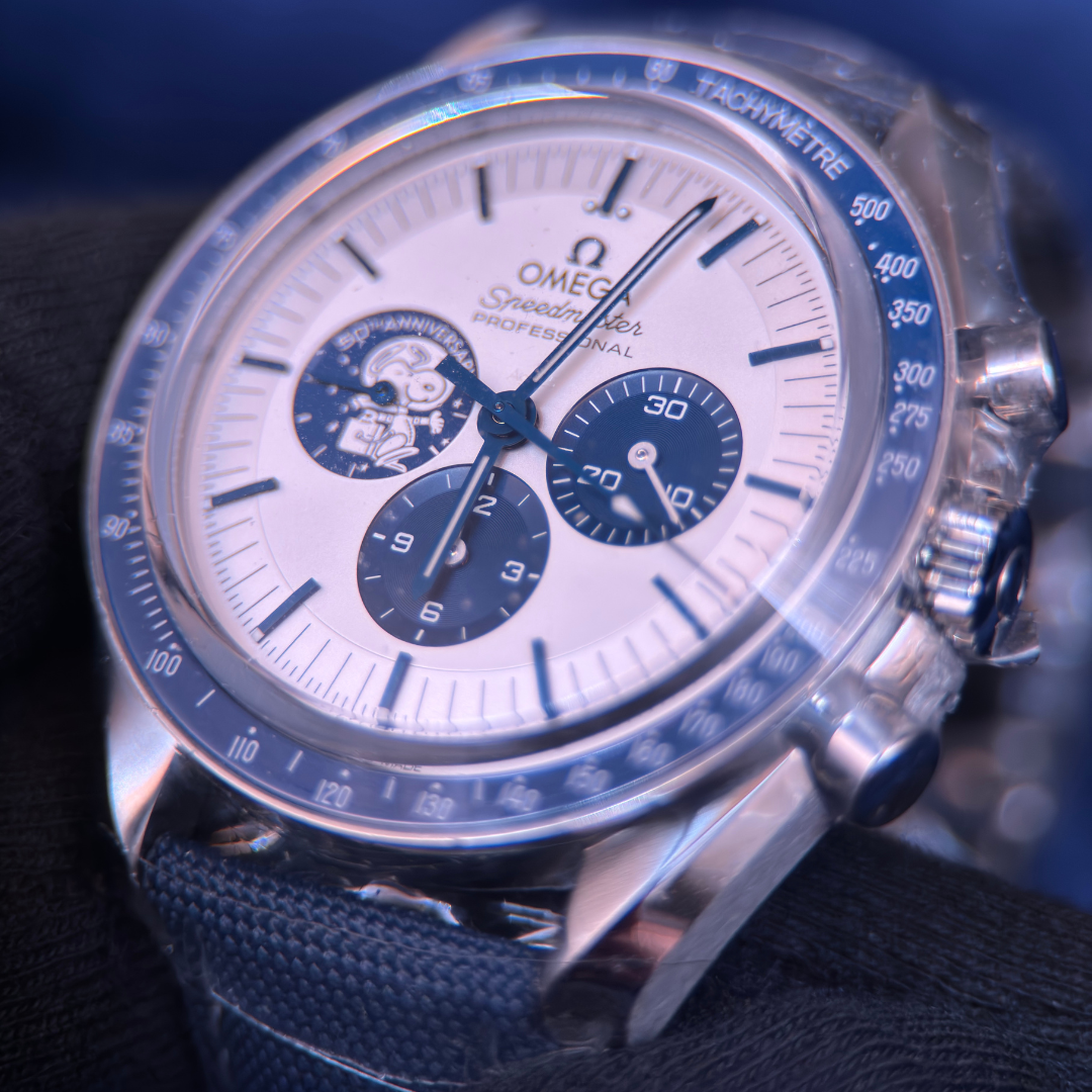 Omega Speedmaster 'Silver Snoopy Award'